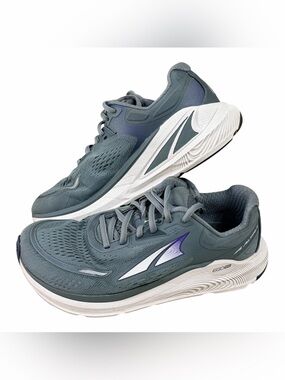 Altra Women's Paradigm 6 road running shoe size 7.5